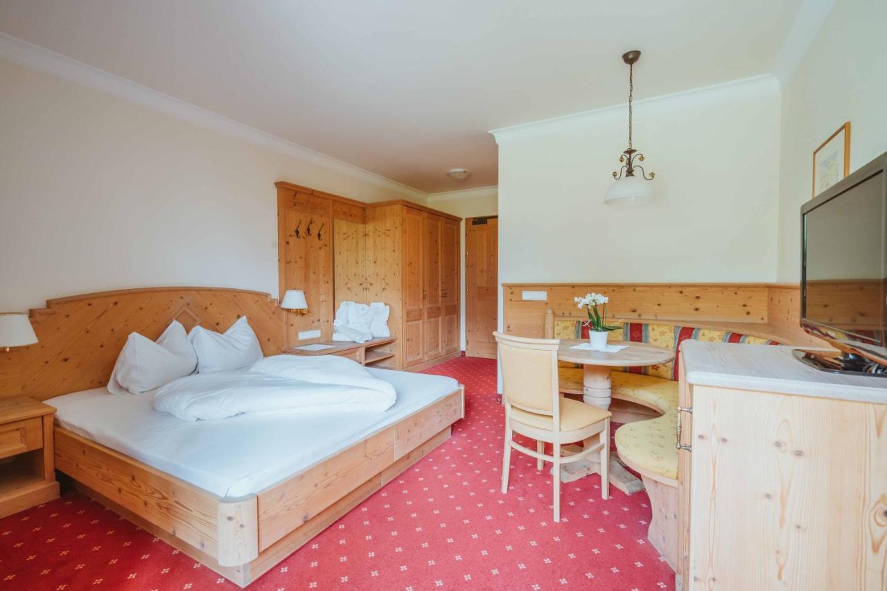 Wanderhotel Teiserhof Funes  Luaran gambar